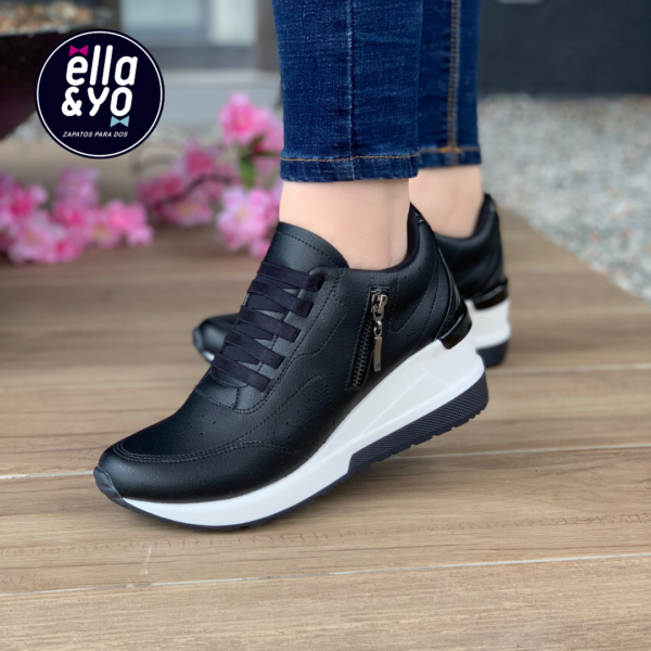 SNEAKER 560 NEGRO